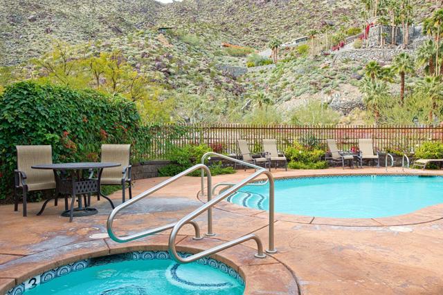 318 Villaggio E, Palm Springs, CA 92262