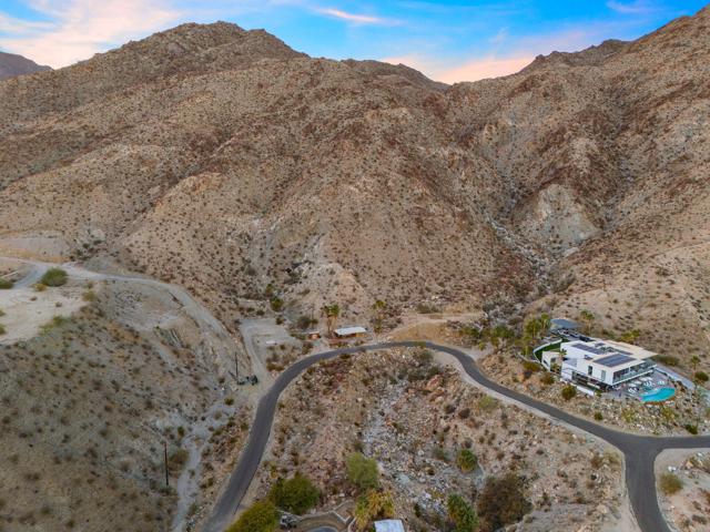 71120 Oasis Trail, Palm Desert CA: https://media.crmls.org/mediaz/cfd6828d-bb24-4f05-a011-16c9d1f4721d.jpg