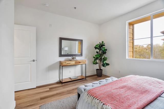 956 Sakura Drive, San Jose CA: https://media.crmls.org/mediaz/cfd6dbe7-eeba-4708-8b90-dfdd134ef5d0.jpg