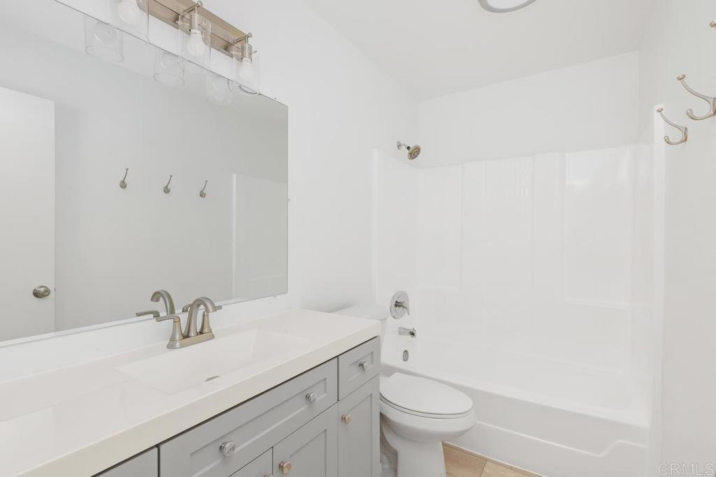 889 Bracero Road - photo 20