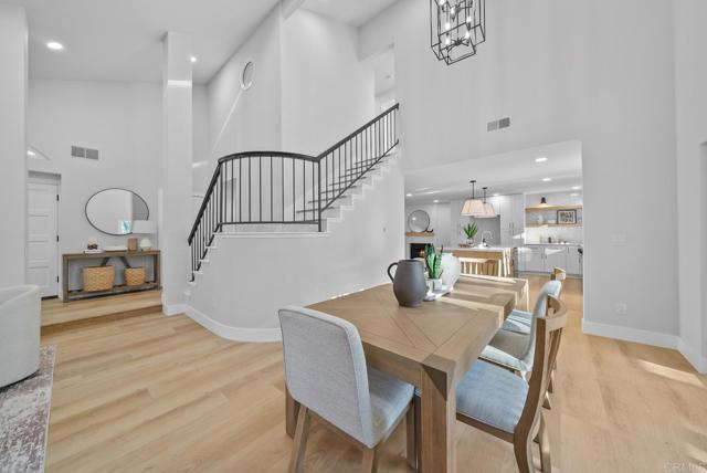 Detail Gallery Image 11 of 36 For 11026 Elderwood Ln, San Diego,  CA 92131 - 4 Beds | 2/1 Baths