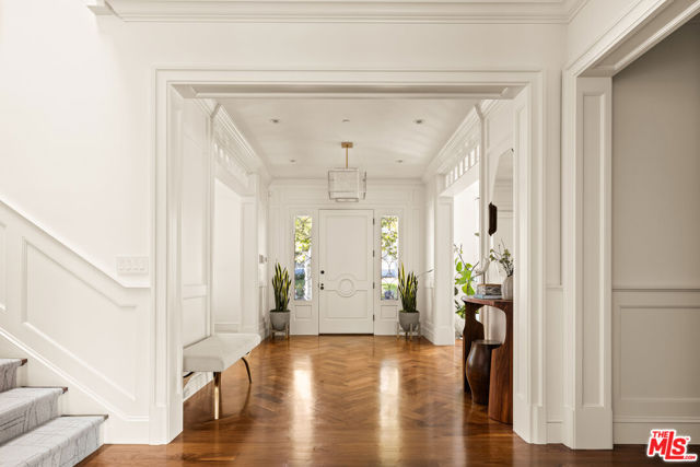 1232 Corsica Drive, Pacific Palisades CA: https://media.crmls.org/mediaz/cfd7a20a-ad55-4a4c-bd9b-d90e3cdd495d.jpg