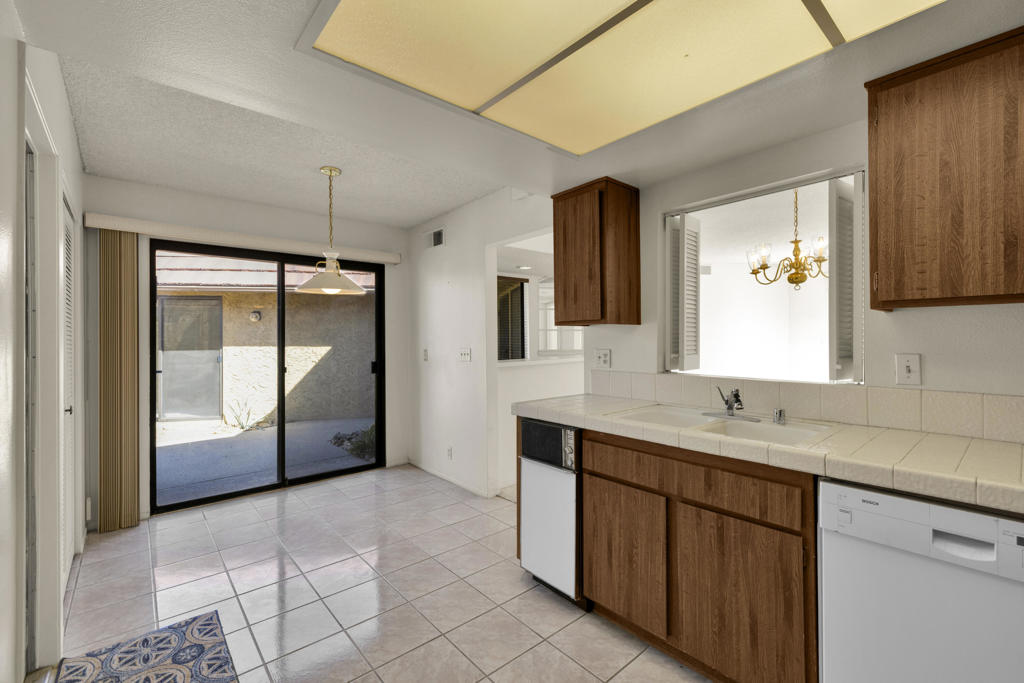 MLS #219138131DA image #15