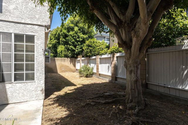 2517 Harriman Lane, Redondo Beach CA: https://media.crmls.org/mediaz/cfd91e6c-5417-49b3-a7a7-720b1a17d1fb.jpg