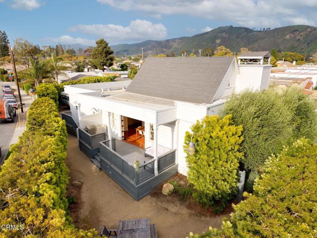 399 W Center Street, Ventura CA: https://media.crmls.org/mediaz/cfd9772c-7ee2-4ecc-8b34-16b3b8504f8e.jpg