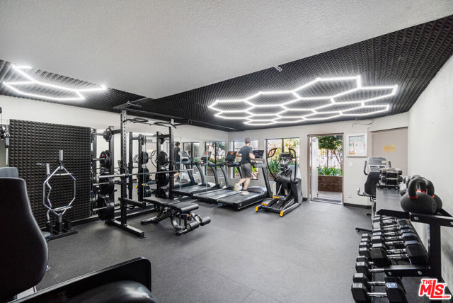 2 Bed Home for Sale in Los Angeles, California