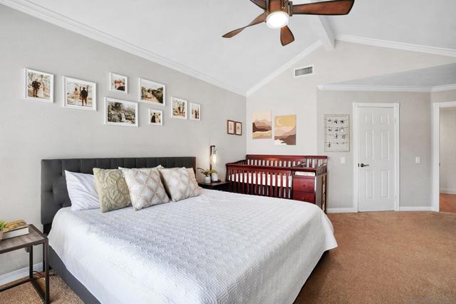731 Edgewater Dr, Chula Vista CA: https://media.crmls.org/mediaz/cfdb55a2-2456-4e6d-950a-b66ec22be48c.jpg