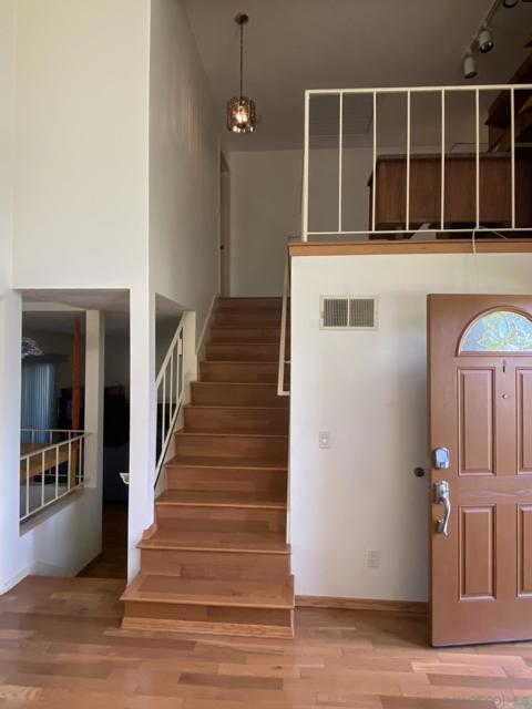 1543 Calle Violetas, Encinitas CA: https://media.crmls.org/mediaz/cfdc9ec6-96e3-40bc-9ab6-287b5f23f8c2.jpg