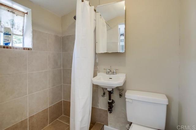 1828 34 B Avenue, National City CA: https://media.crmls.org/mediaz/cfdce486-799f-4972-b77d-d26f49546d00.jpg