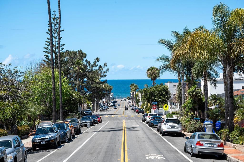 4552 Point Loma Avenue - photo 17