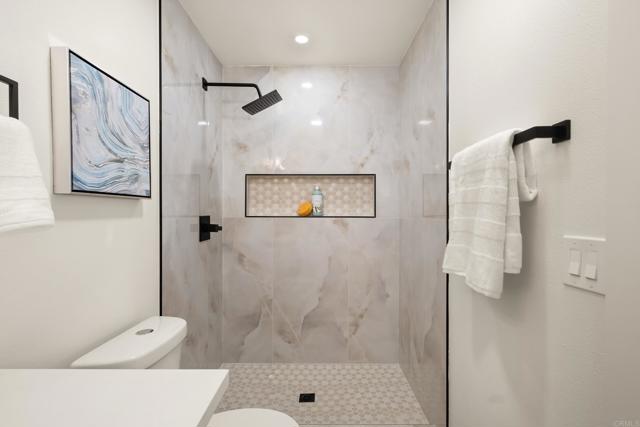 Detail Gallery Image 26 of 34 For 101 Coolwater Dr, San Diego,  CA 92114 - 3 Beds | 2 Baths