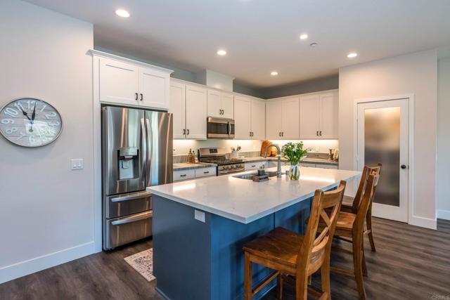 1309 Sunny Heights Road, Fallbrook CA: https://media.crmls.org/mediaz/cfde5999-5136-4781-b24b-50999d64a5c1.jpg