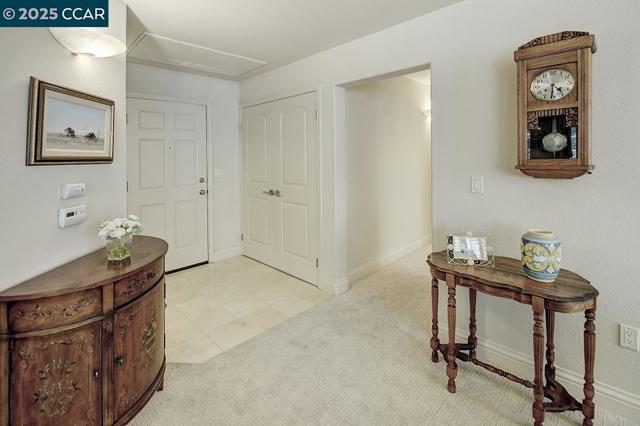 5920 Horsemans Canyon Dr, Walnut Creek CA: https://media.crmls.org/mediaz/cfdf3846-7e7a-46d9-9e2b-d4b669795c1b.jpg