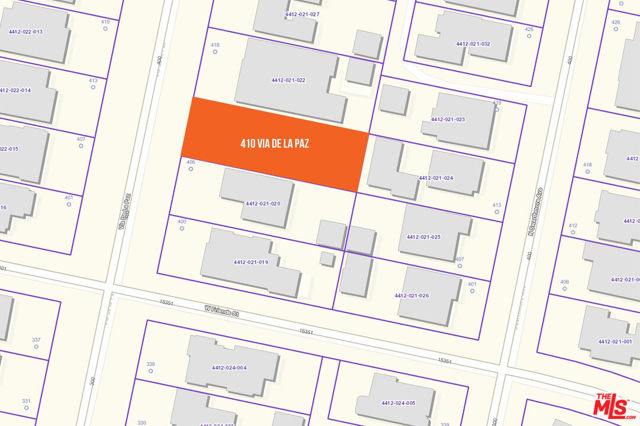 410 Via De La Paz, Pacific Palisades CA: https://media.crmls.org/mediaz/cfdf6cae-b5ad-48e9-9486-1a7a91bb9fcb.jpg
