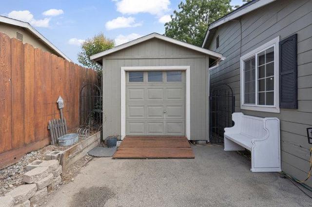 22 Heiner Road, Watsonville CA: https://media.crmls.org/mediaz/cfdfe7f0-87fe-4fff-b312-a002f78f5785.jpg
