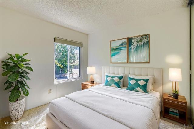 8896 Highwood Drive, San Diego CA: https://media.crmls.org/mediaz/cfdff41d-1328-4e7f-b7f4-54f0df91606e.jpg