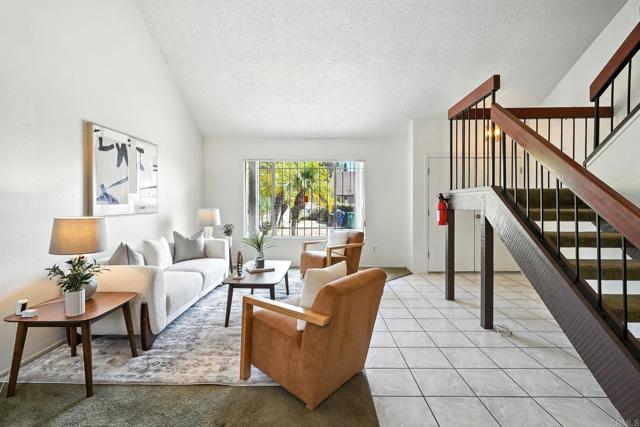 3444 Corte Loro, San Diego CA: https://media.crmls.org/mediaz/cfe185ad-a2d1-48e4-b8a1-b4c979169ee5.jpg