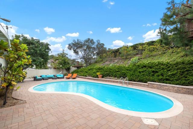 2104 Crownhill Road, San Diego CA: https://media.crmls.org/mediaz/cfe337cc-011c-430f-b180-6eecf26f52f2.jpg