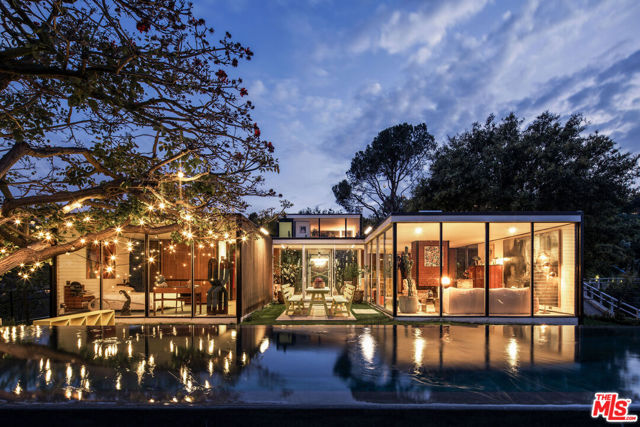 3 Bed Home for Sale in Los Angeles, California