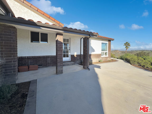 23910 Jensen Drive, West Hills CA: https://media.crmls.org/mediaz/cfe3d2de-4a39-4655-a66c-c583be59257f.jpg