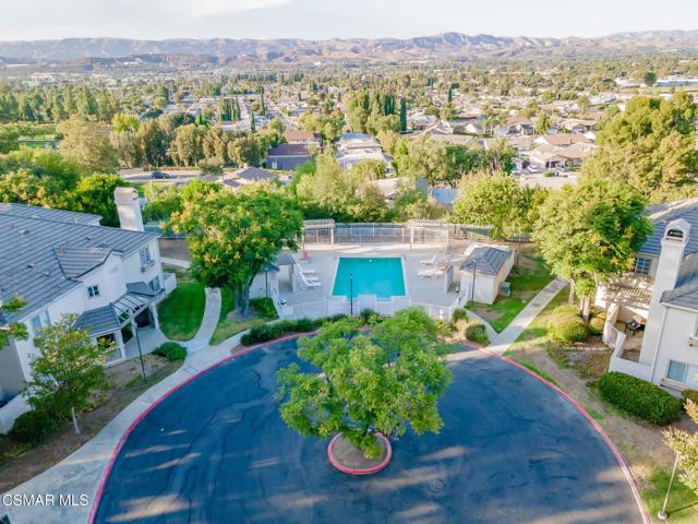 1165 Fitzgerald Road, Simi Valley CA: https://media.crmls.org/mediaz/cfe63ebd-19f3-4c5b-8f9a-960272bb5fa5.jpg