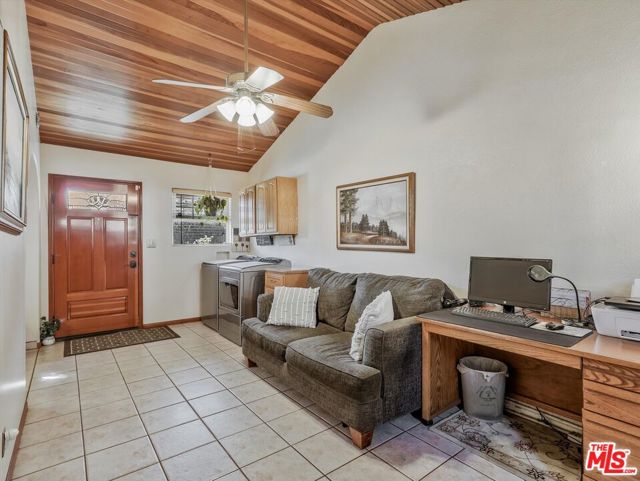 3645 Beethoven Street, Los Angeles CA: https://media.crmls.org/mediaz/cfe674ee-f95b-4e30-ba0f-91b9ab84810d.jpg