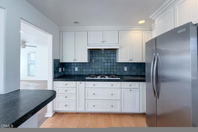 Detail Gallery Image 8 of 35 For 117 Van Nuys Ave, Oxnard,  CA 93035 - 3 Beds | 2 Baths