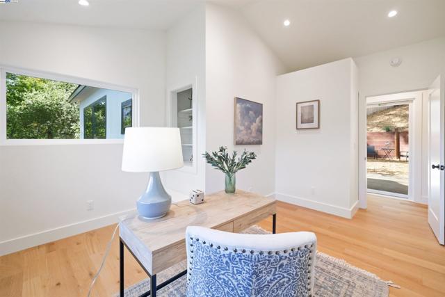 620 Manzanita Ave, Boulder Creek CA: https://media.crmls.org/mediaz/cfe88300-0ddc-4a21-adc3-d5d4abb49147.jpg