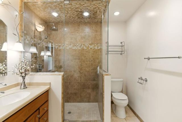 935 Chabrant Way, San Jose CA: https://media.crmls.org/mediaz/cfe89450-7482-4fc6-aca4-30161e8dea14.jpg