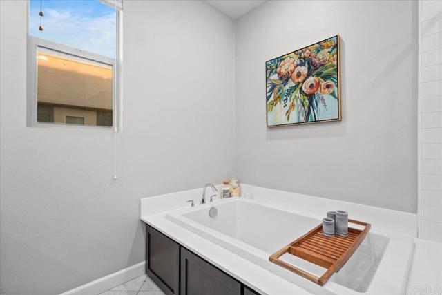 Detail Gallery Image 37 of 55 For 1840 Mint #6,  Chula Vista,  CA 91915 - 4 Beds | 3 Baths