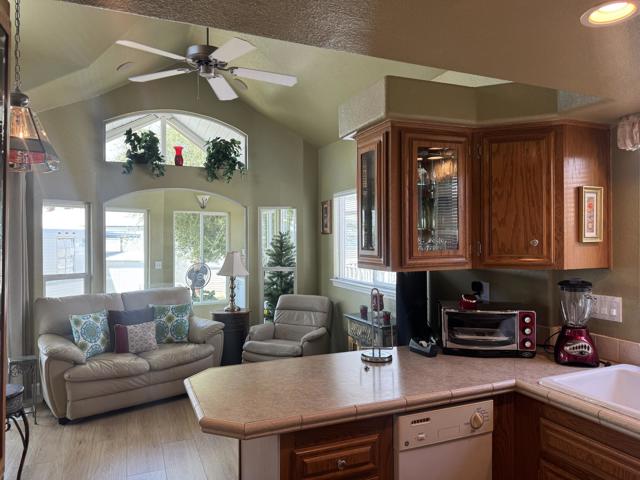 Image 3 of 26 For 84136 Avenue 44  523