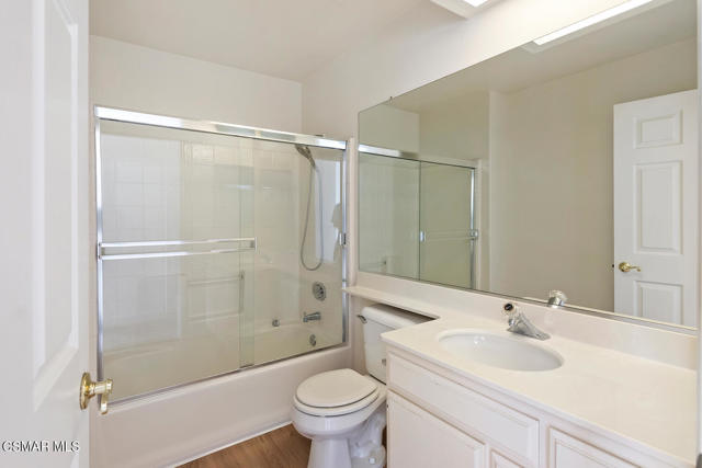 2219 Mapleleaf Avenue, Newbury Park CA: https://media.crmls.org/mediaz/cfe9c044-9bd3-4b92-bcb1-164ba54957f0.jpg