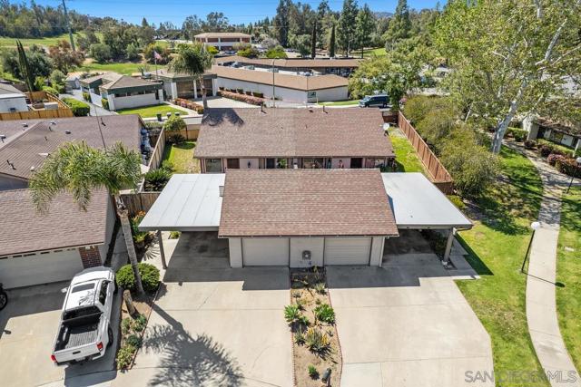 545 Shady Brook Pl, Escondido CA: https://media.crmls.org/mediaz/cfebb010-cf56-4e97-9eba-2c54aab55539.jpg