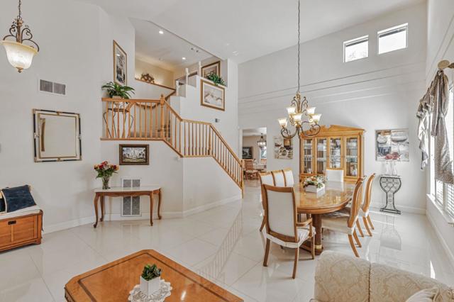 1700 Hemlock Court, Hollister CA: https://media.crmls.org/mediaz/cfec4c20-c8ec-46c1-8bb0-ba17d0a51ada.jpg