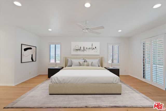 22960 Cass Avenue, Woodland Hills CA: https://media.crmls.org/mediaz/cfedb9d5-4c03-4cf4-b484-56649360ef1b.jpg