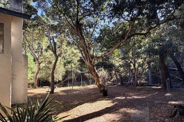 151 Shady Lane, Monterey CA: https://media.crmls.org/mediaz/cfee9ff1-b1fe-416c-8c96-01902b192dd7.jpg