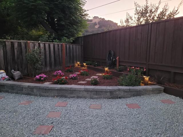 315 Colleen Court, Morgan Hill CA: https://media.crmls.org/mediaz/cfef0faf-44d3-4a5e-8c61-2eec71d830be.jpg