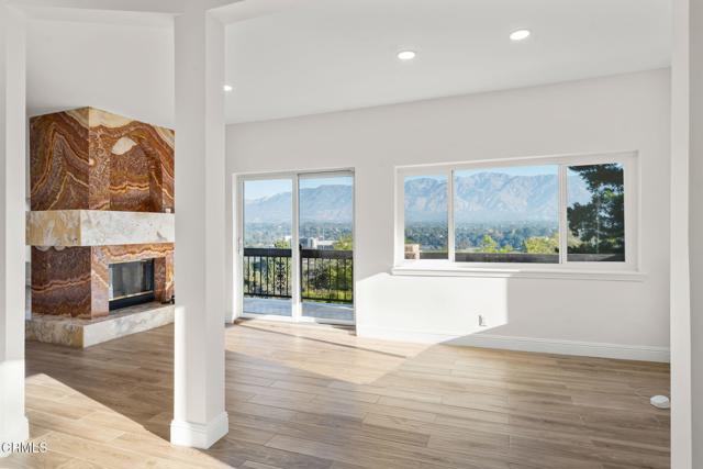 Detail Gallery Image 15 of 68 For 920 Glen Oaks Bld, Pasadena,  CA 91105 - 3 Beds | 3/1 Baths