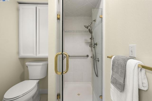 Image 25 of 52 For 783 Solana Dr