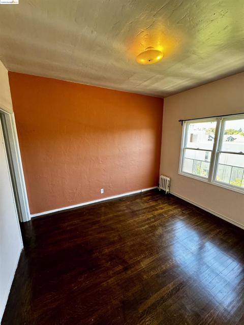 Image 3 of 24 For 410 Fairmount Ave