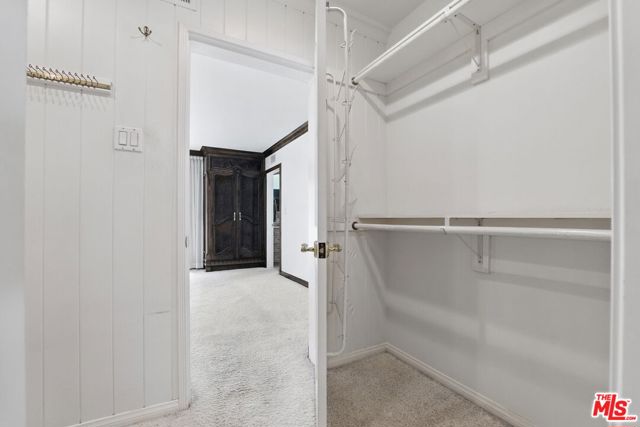 Drew Fenton | 16560 Park Lane Circle Los Angeles CA | MLS: 7286867