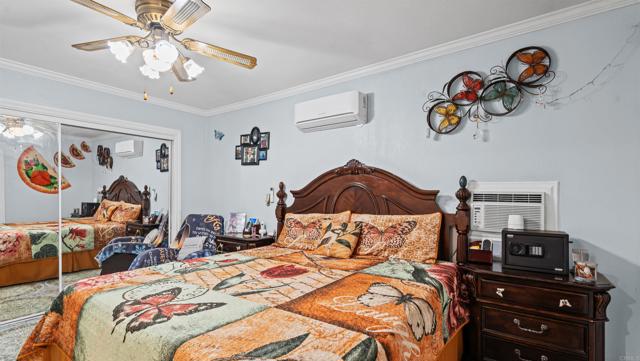 4764 Polk Avenue, San Diego CA: https://media.crmls.org/mediaz/cff5af3e-e230-48bb-90f8-14a76d788461.jpg