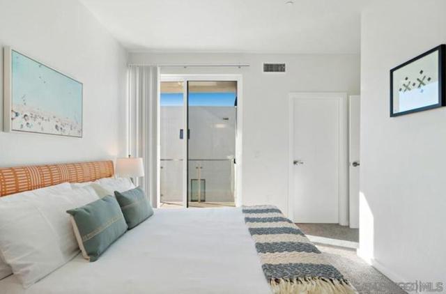 2891 B Streeet, San Diego CA: https://media.crmls.org/mediaz/cff6264b-122d-449b-a90b-06997f9dd145.jpg