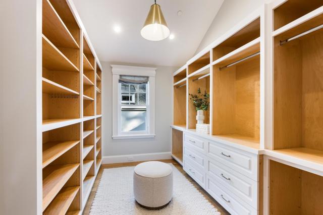 132 Elm Avenue, Burlingame CA: https://media.crmls.org/mediaz/cff798f4-f9fd-4758-8093-7cffe5285a9d.jpg