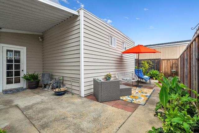 1555 Merrill Street, Santa Cruz CA: https://media.crmls.org/mediaz/cff7b4ee-36ae-46fe-8602-3d6703da8640.jpg