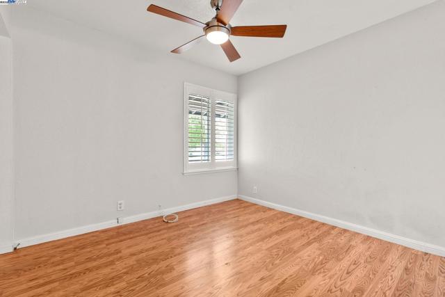 368 Helen Way, Livermore CA: https://media.crmls.org/mediaz/cff83de0-45f8-4cd7-ac77-fc060e1b3c39.jpg