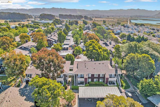 227 Marina Lakes Dr, Richmond CA: https://media.crmls.org/mediaz/cff857de-e079-4e1c-93ea-62d093cc44ab.jpg