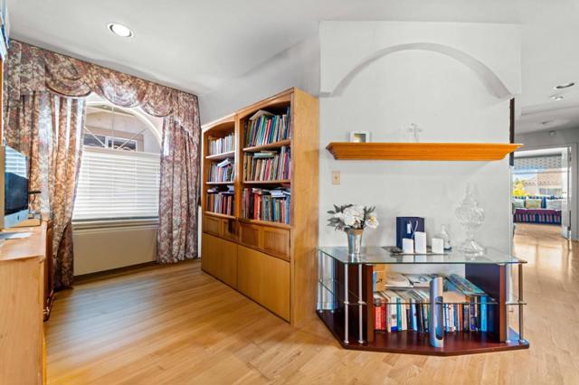 70 Meadowland Drive, Milpitas CA: https://media.crmls.org/mediaz/cff8b2a9-11da-43c7-b7d5-8ee5ec5c9435.jpg