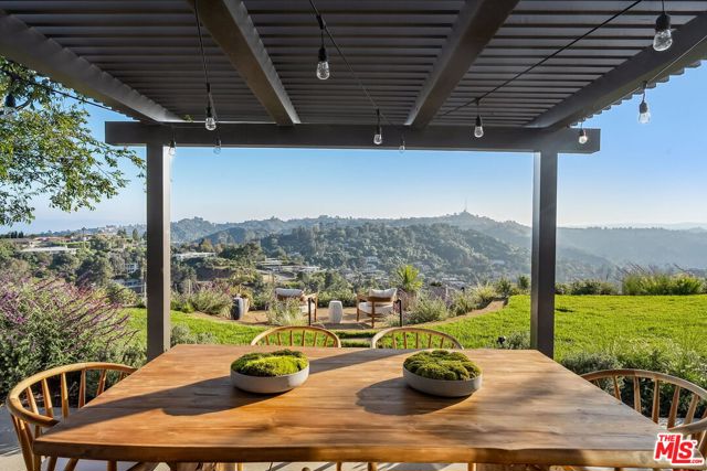 7840 Torreyson Drive, Los Angeles CA: https://media.crmls.org/mediaz/cff8cb86-83d3-4dde-9e67-03be471775bb.jpg