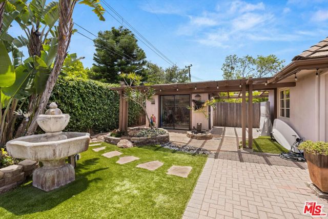 5441 Toltec Drive, Santa Barbara CA: https://media.crmls.org/mediaz/cff97c14-0aa0-4e3c-af20-f2a83b23c4b4.jpg
